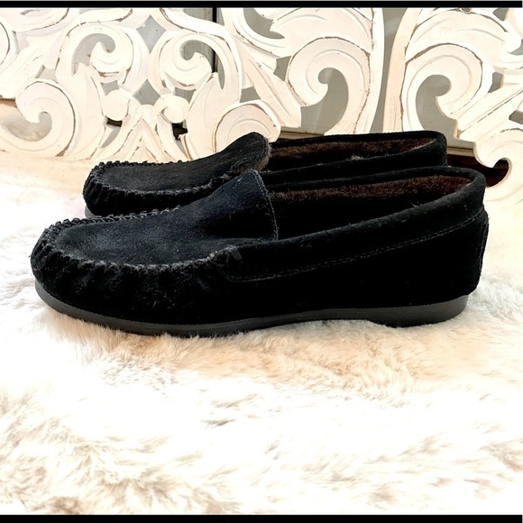 Lands End Moccasin Slippers Suede Leather Womens 6B Black Plush Faux Fur Lining - Picture 10 of 10